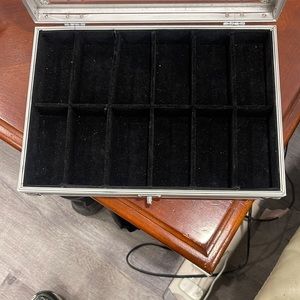 Watch or jewelry box